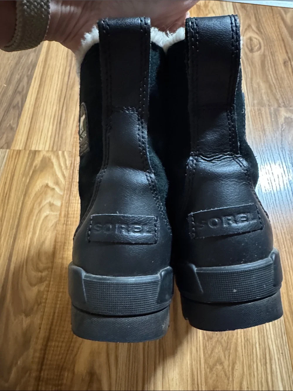 Sorel Women's Tivoli IV Waterproof Faux Fur Suede Winter Boots Black Size 6